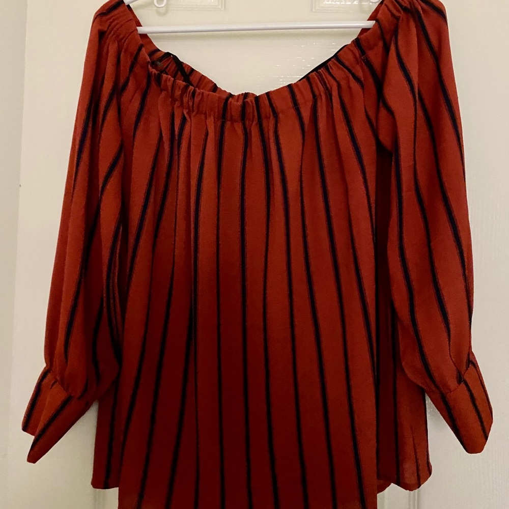 STRIPO OFF THE SHOULDER BLOUSE